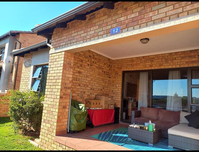 2 BEDROOM SIMPLEX RENTED IN WILGEHEUWEL